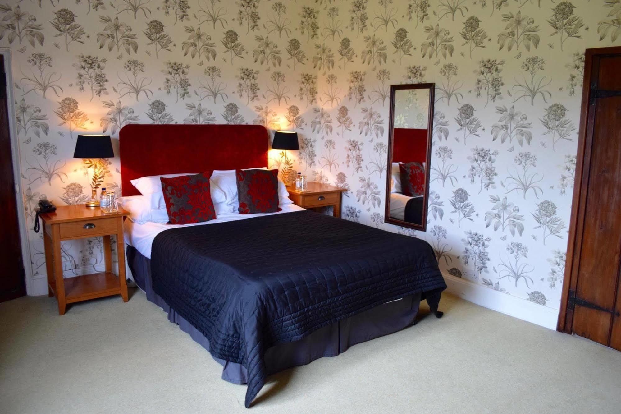 Hôtel At The Farmhouse Hunters Hall à Dereham Extérieur photo